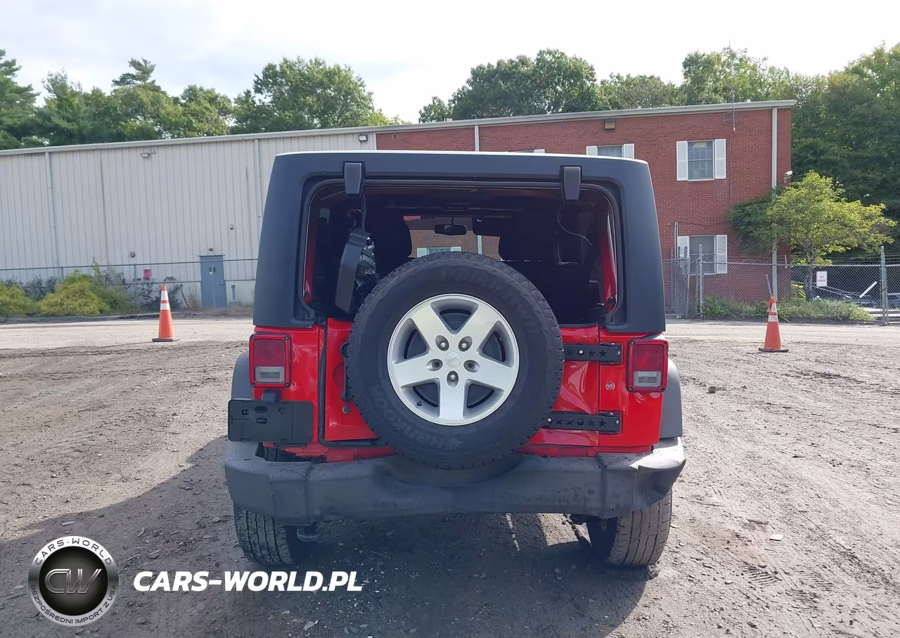 2014 Jeep Wrangler Unlimited Sport VIN:1C4HJWDG6EL320827 - 16