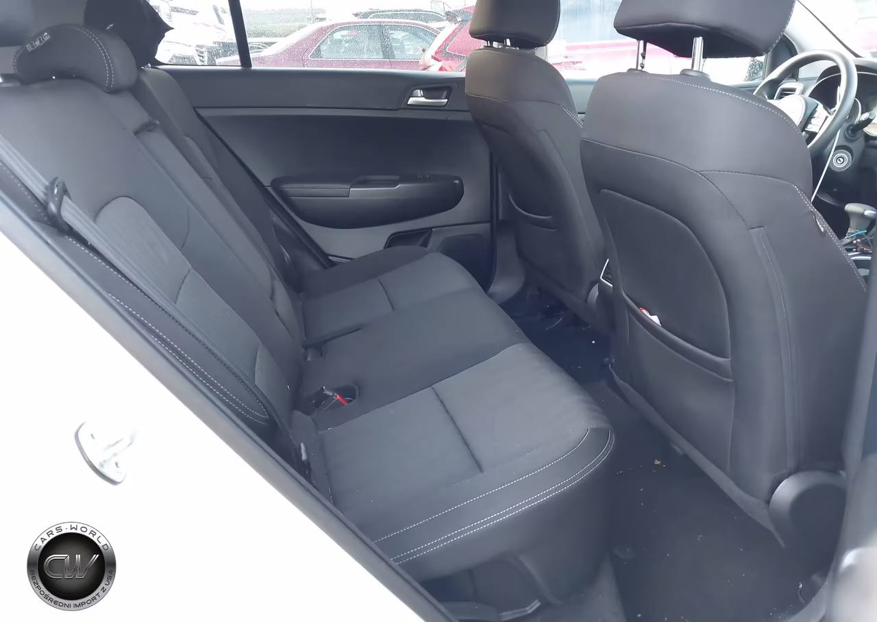 2021 Kia Sportage Lx VIN:KNDPM3AC4M7898399 - 8