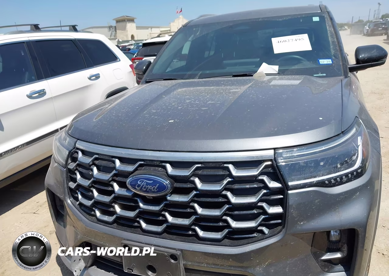 2026 Ford Explorer Platinum VIN:1FMUK7HH2TGA53000 - 12