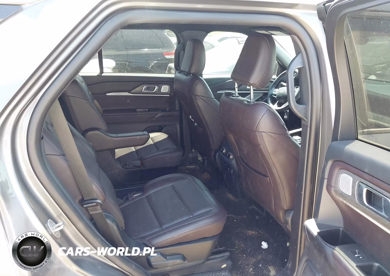 2026 Ford Explorer Platinum VIN:1FMUK7HH2TGA53000 - 8