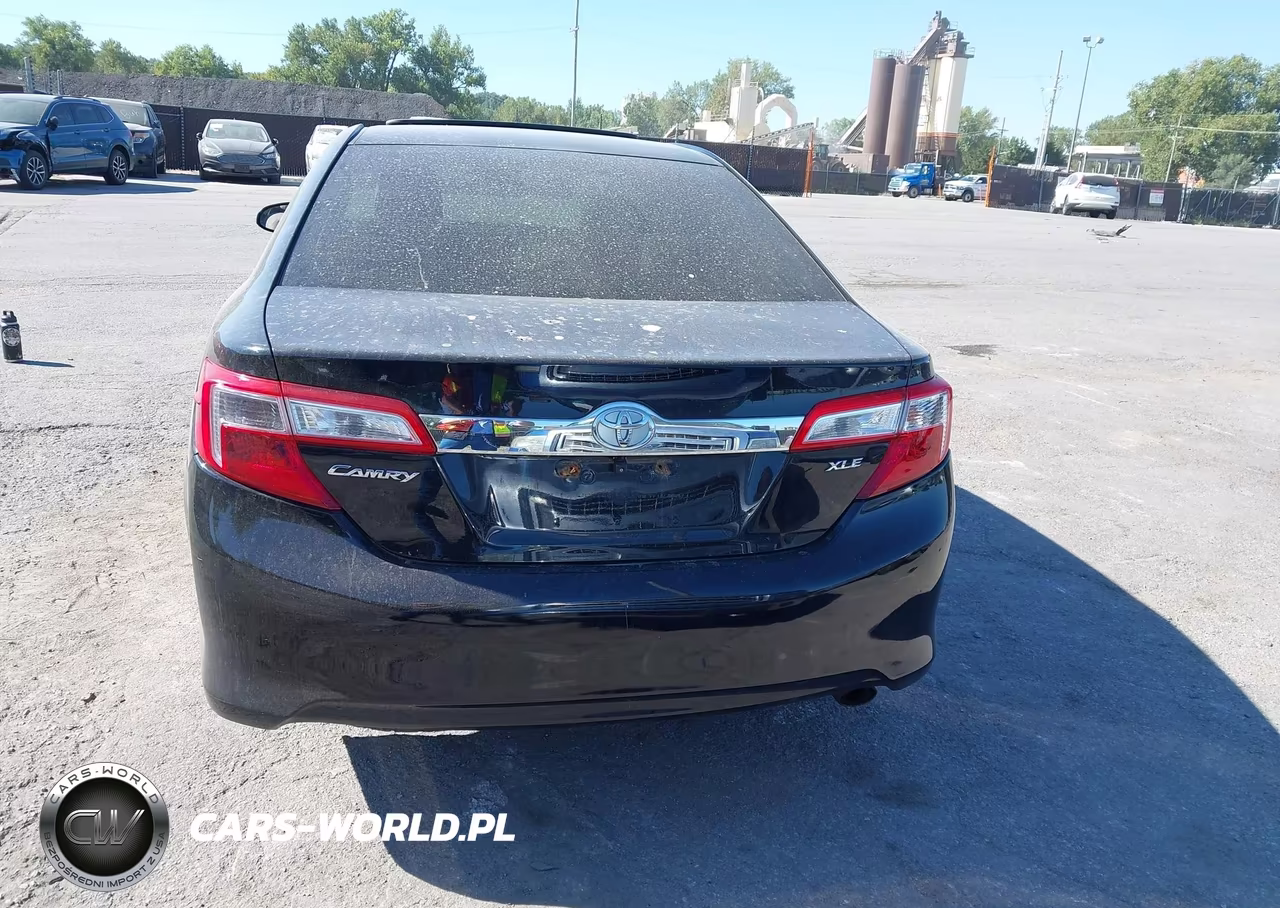 2013 Toyota Camry Xle VIN:4T4BF1FK5DR312370 - 16