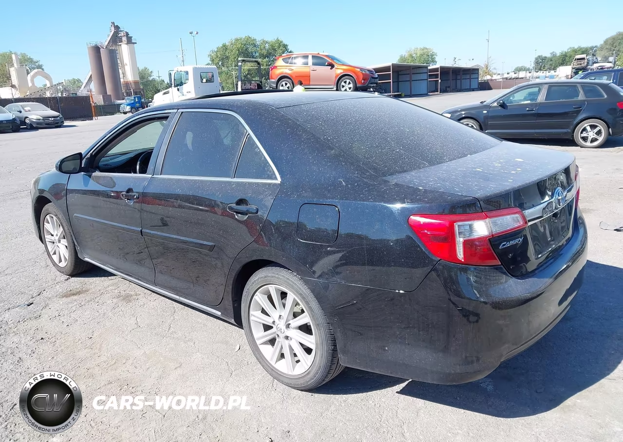 2013 Toyota Camry Xle VIN:4T4BF1FK5DR312370 - 3