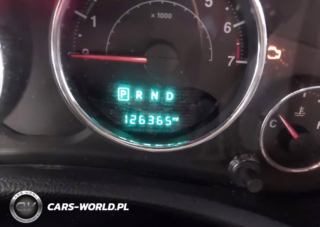 2014 Jeep Wrangler Unlimited Altitude VIN:1C4BJWEG2EL323003 - 15