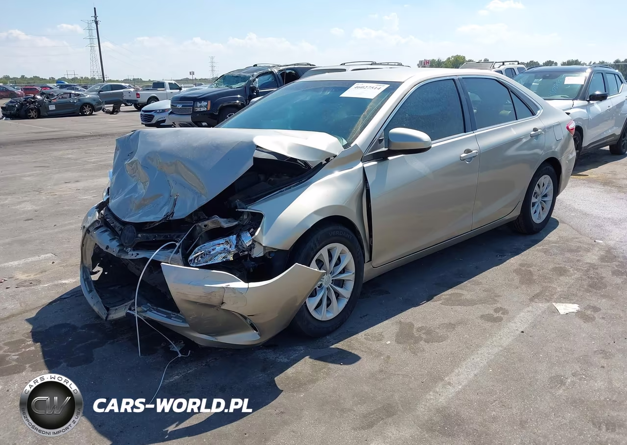 2016 Toyota Camry Le VIN:4T4BF1FK8GR517539 - 2