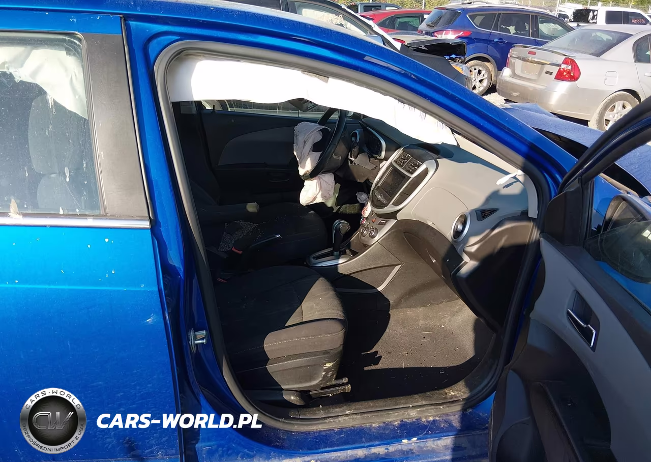 2020 Chevrolet Sonic Fwd Lt VIN:1G1JD5SB0L4124134 - 5