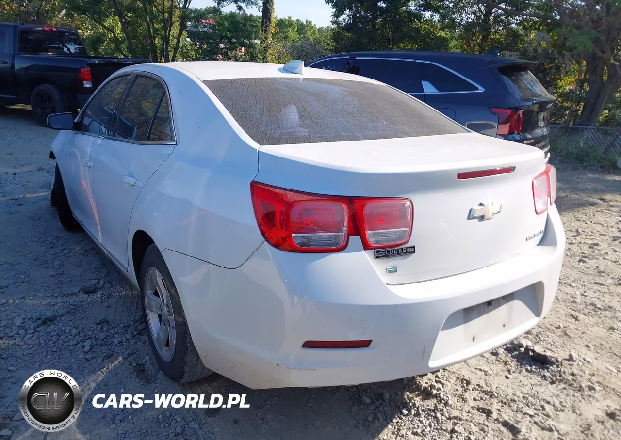 2015 Chevrolet Malibu 1Lt VIN:1G11C5SL2FF103936 - 3