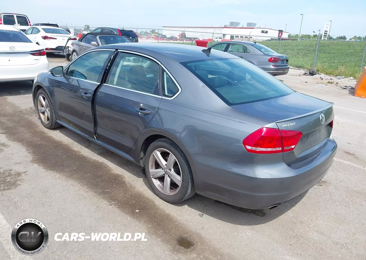 2012 Volkswagen Passat 2.5L Se VIN:1VWBH7A39CC049510 - 3