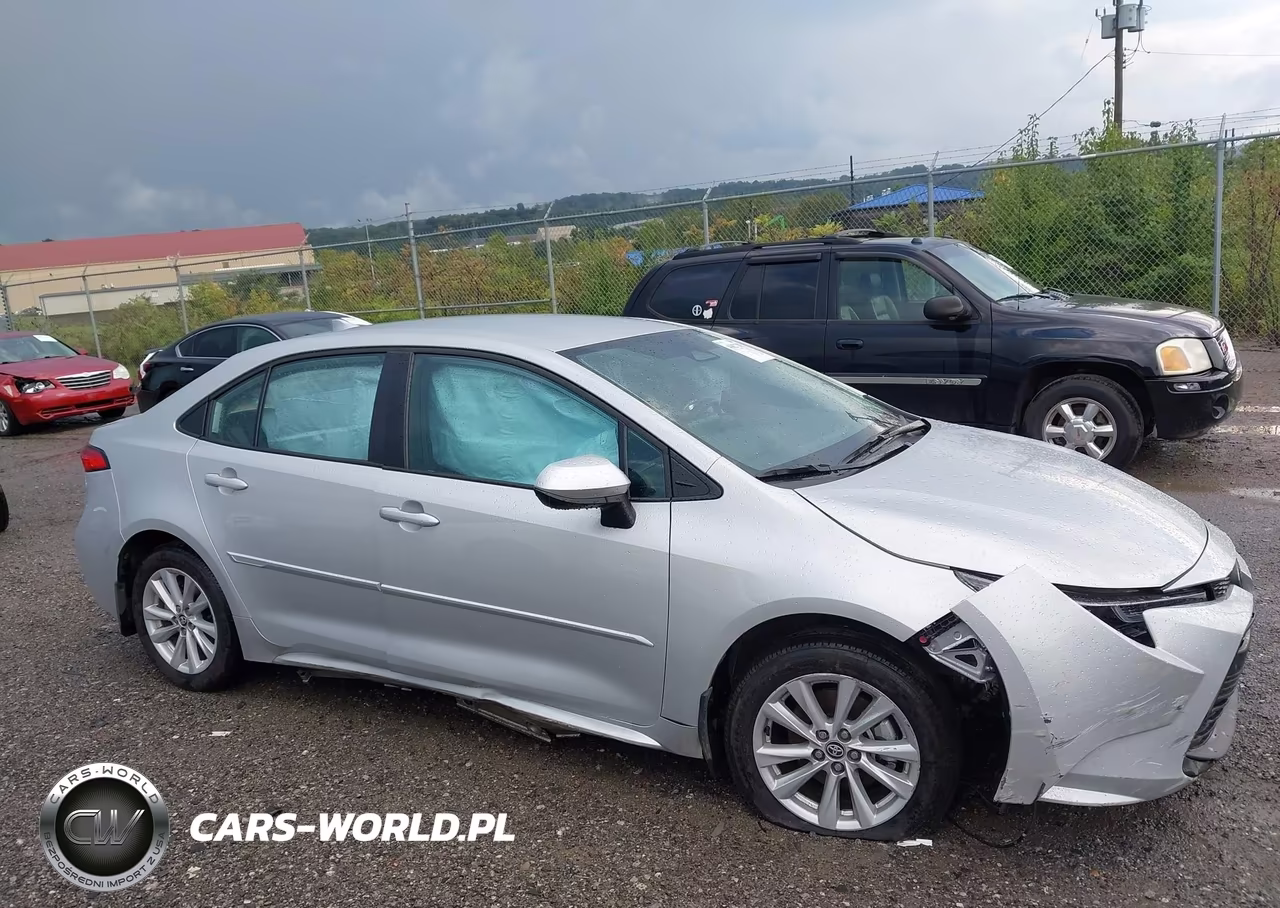 2026 Toyota Corolla Le VIN:5YFB4MDE2TP440631 - 13