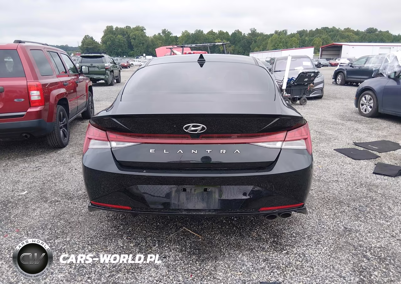 2023 Hyundai Elantra N Line VIN:KMHLR4AF9PU592946 - 17