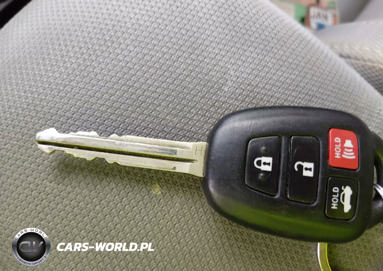 2014 Toyota Corolla Le VIN:2T1BURHE1EC093237 - 11