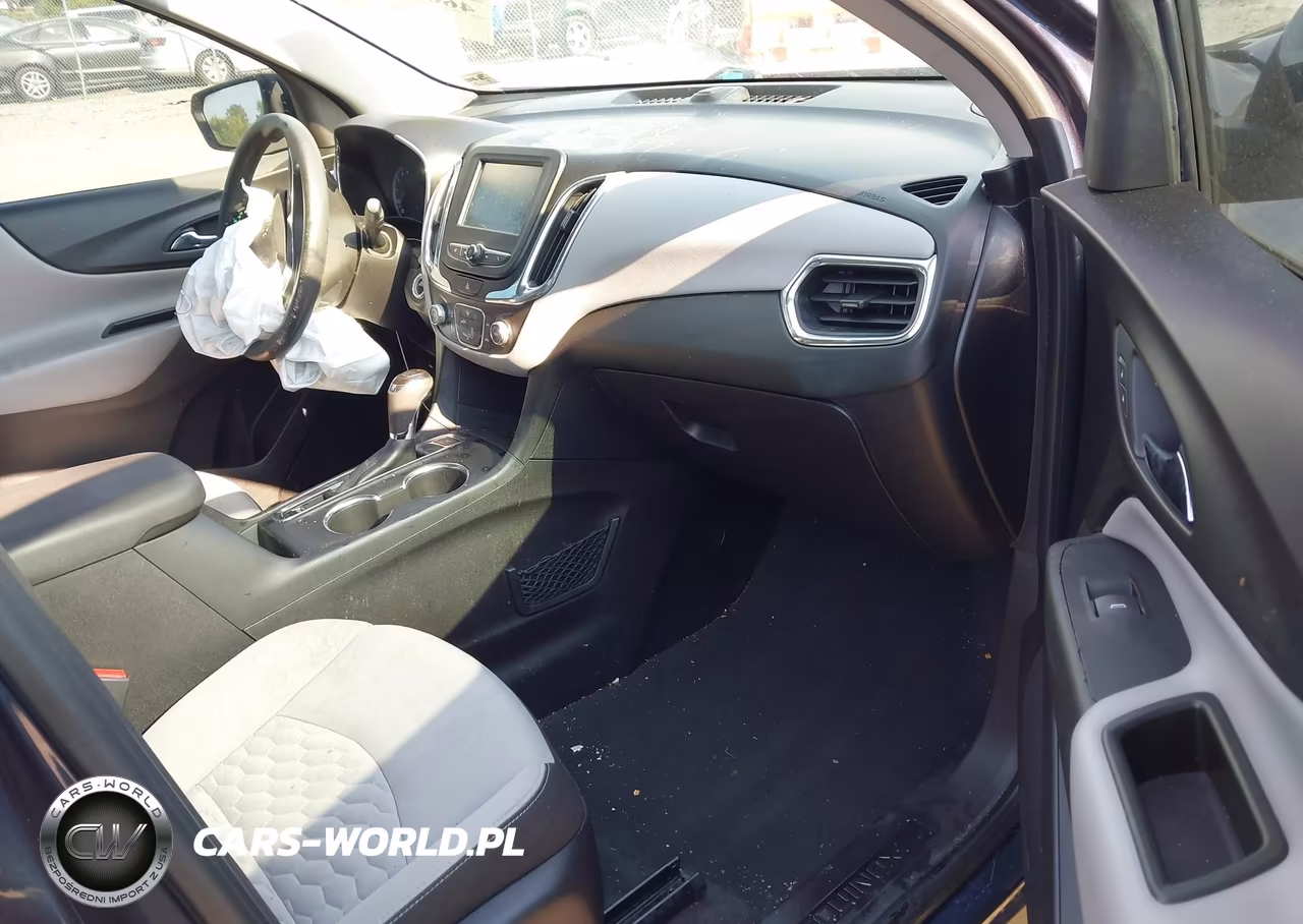 2018 Chevrolet Equinox Ls VIN:3GNAXREV2JL370239 - 5