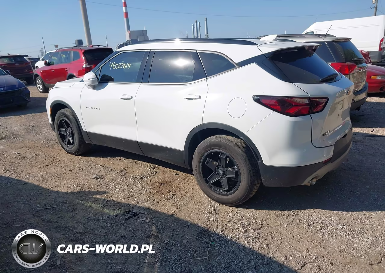 2022 Chevrolet Blazer Fwd 2Lt VIN:3GNKBCR43NS234893 - 3