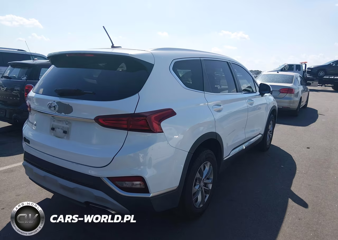 2019 Hyundai Santa Fe Se VIN:5NMS23AD2KH013874 - 4