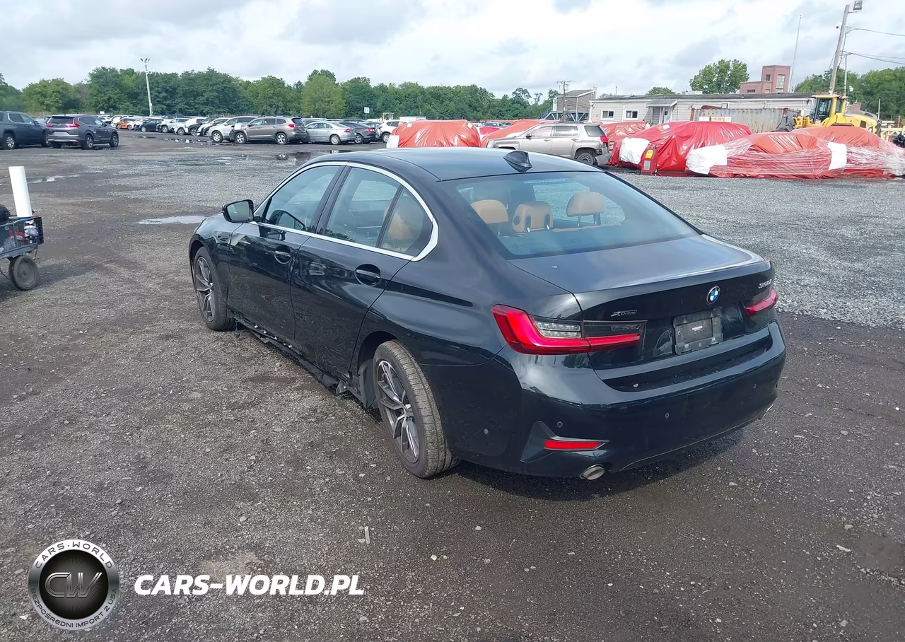 2022 BMW 330I xDrive VIN:3MW5R7J01N8C40851 - 17