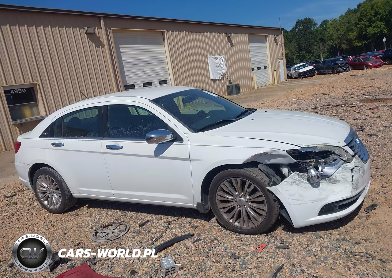 2012 Chrysler 200 Limited VIN:1C3CCBCG9CN326433 - 13