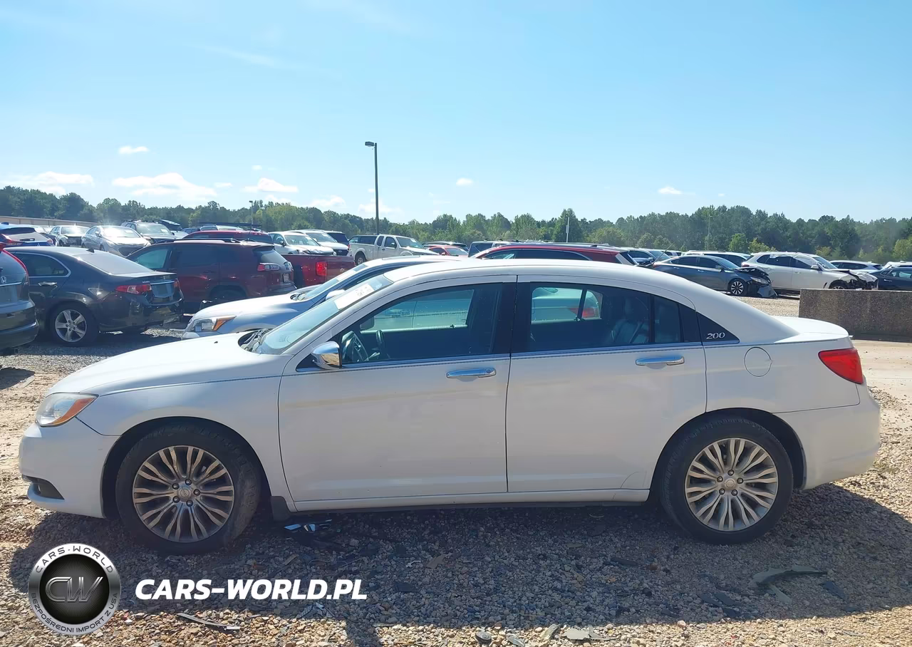 2012 Chrysler 200 Limited VIN:1C3CCBCG9CN326433 - 14