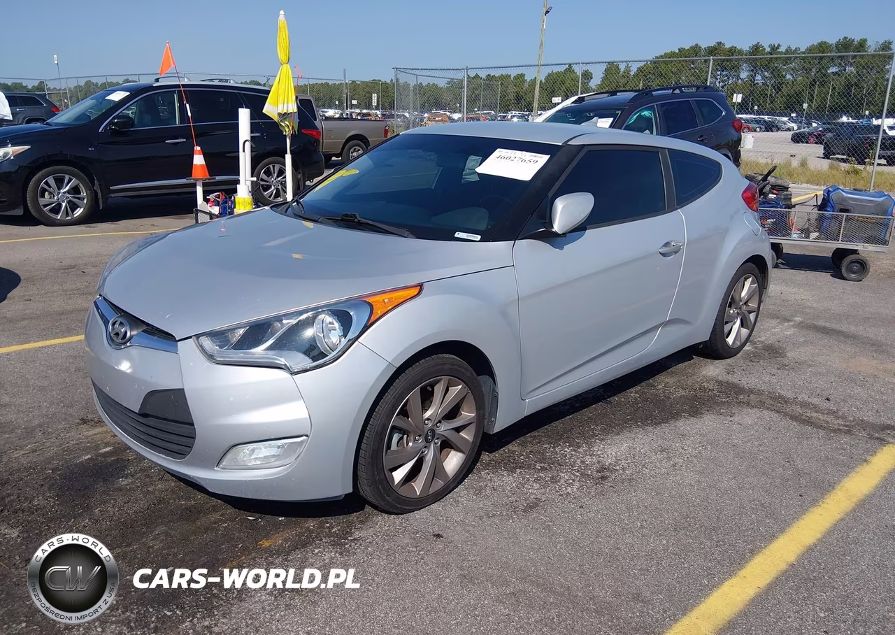 2017 Hyundai Veloster VIN:KMHTC6AD3HU310250 - 2