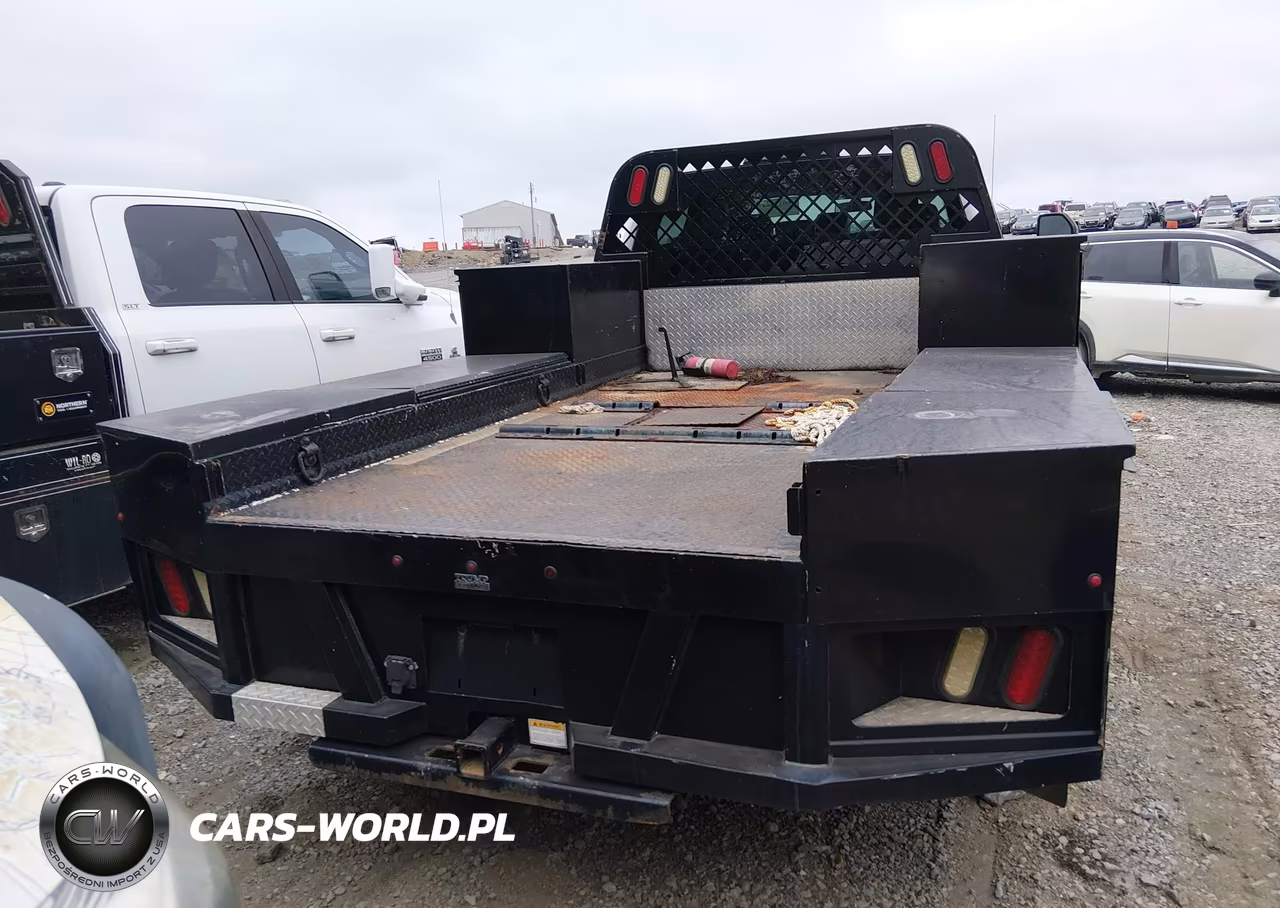2017 Ford F-350 Chassis Xl VIN:1FD8W3HT2HEE81252 - 15