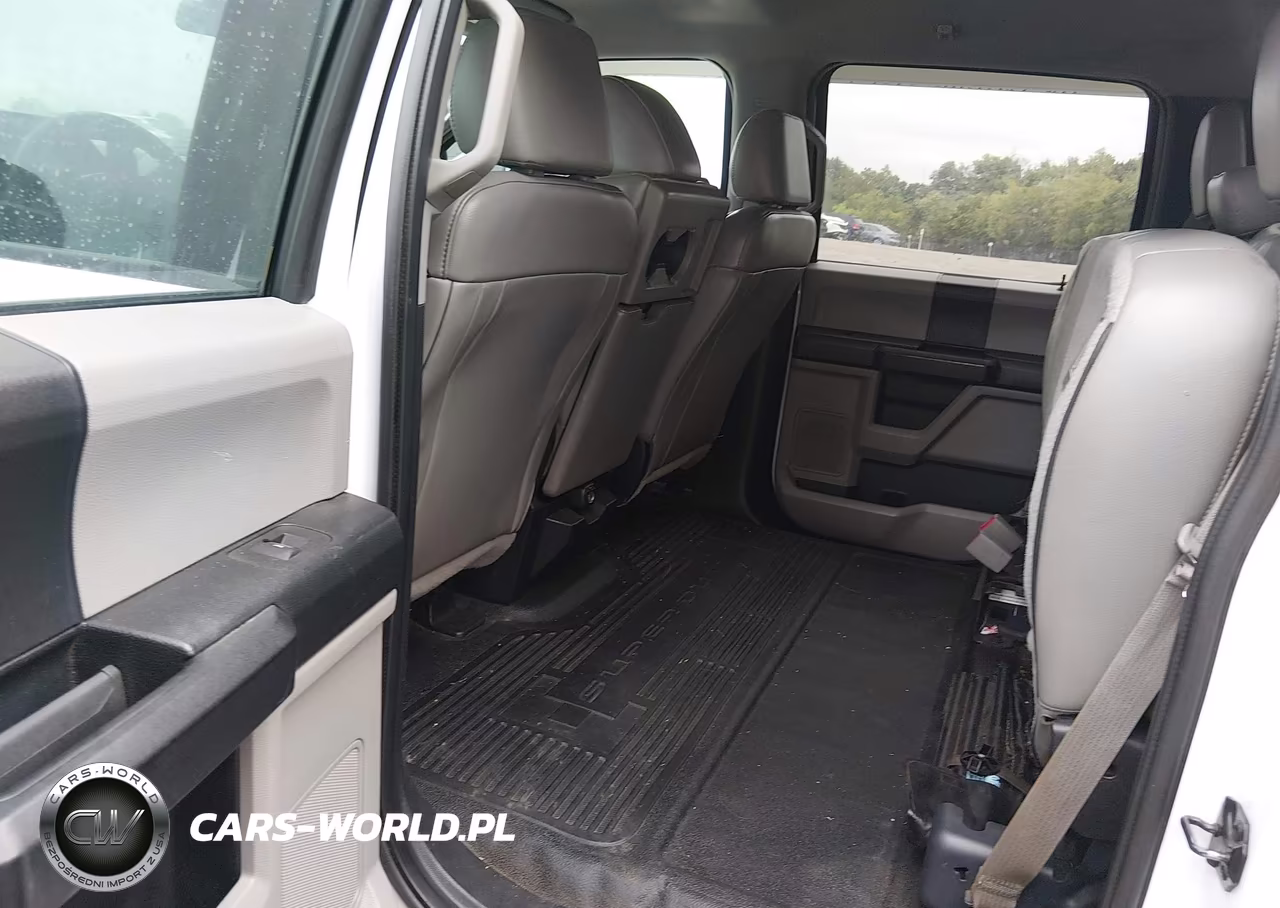 2017 Ford F-350 Chassis Xl VIN:1FD8W3HT2HEE81252 - 7