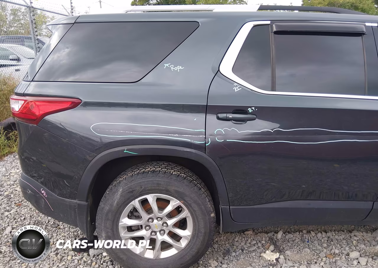 2018 Chevrolet Traverse Lt Cloth VIN:1GNEVGKW8JJ215470 - 18