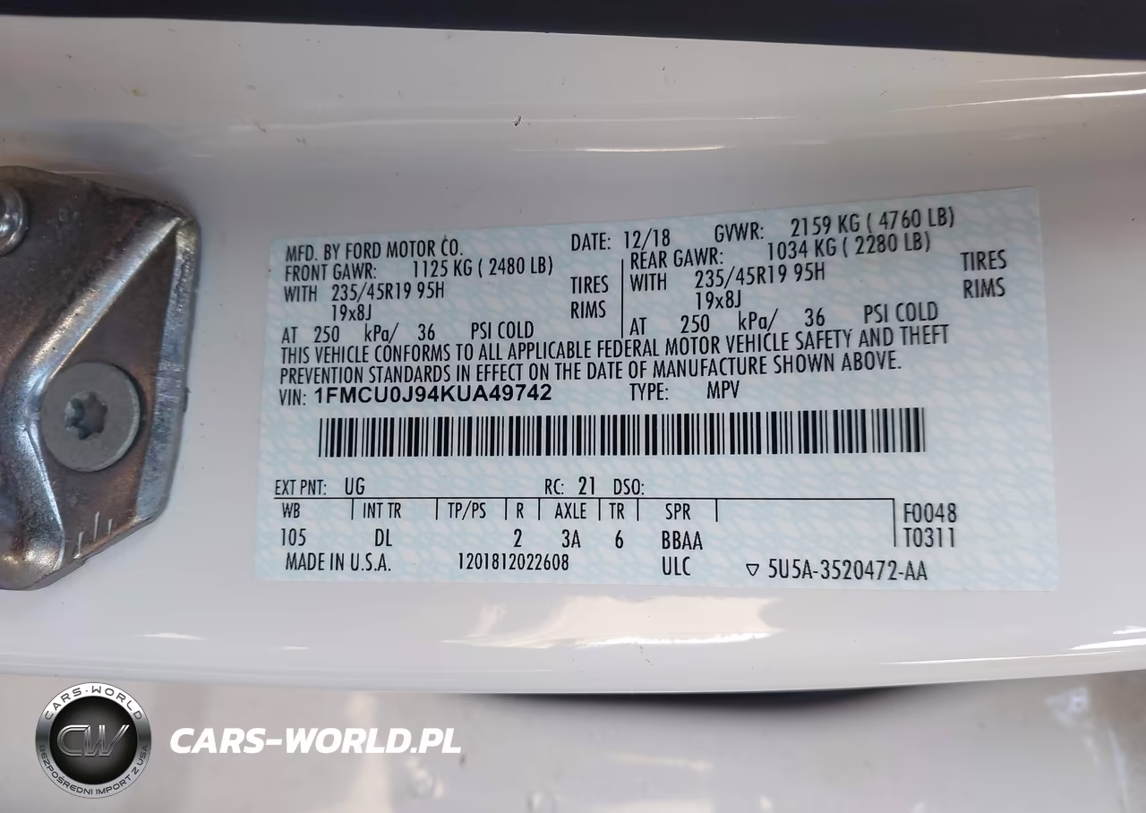 2019 Ford Escape Titanium VIN:1FMCU0J94KUA49742 - 9