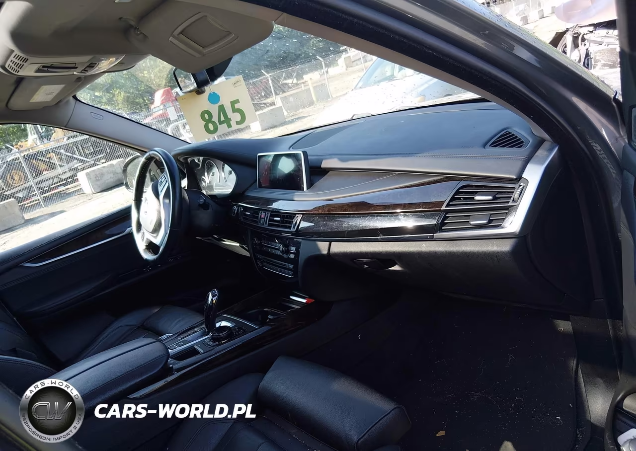 2015 BMW X5 xDrive50I VIN:5UXKR6C57F0J76009 - 5