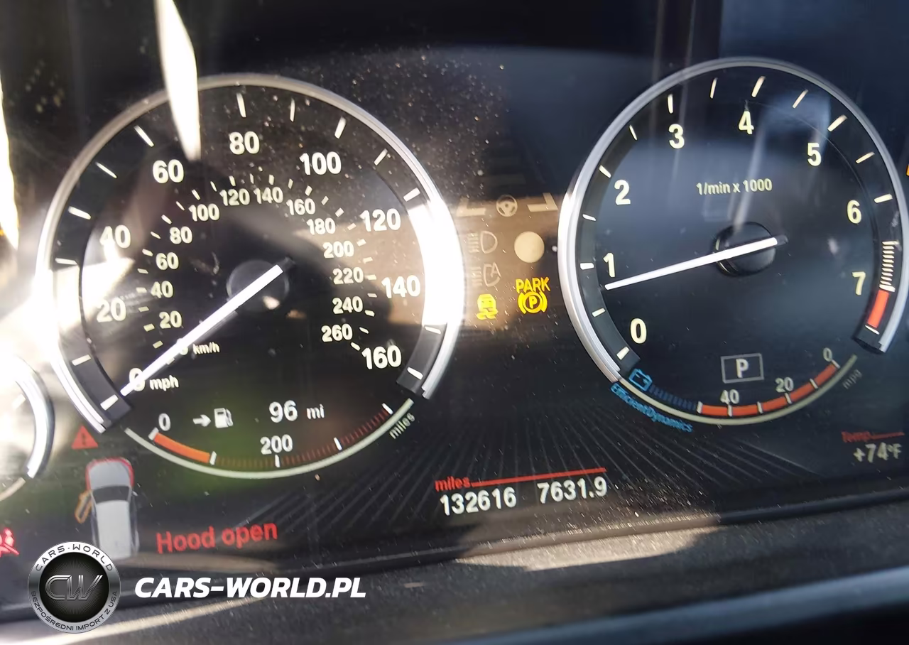 2015 BMW X5 xDrive50I VIN:5UXKR6C57F0J76009 - 7