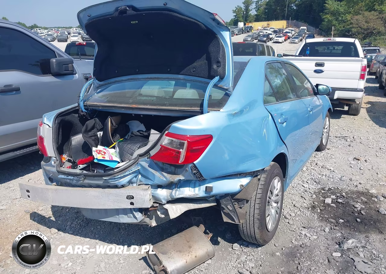 2013 Toyota Camry Le VIN:4T4BF1FKXDR308685 - 4