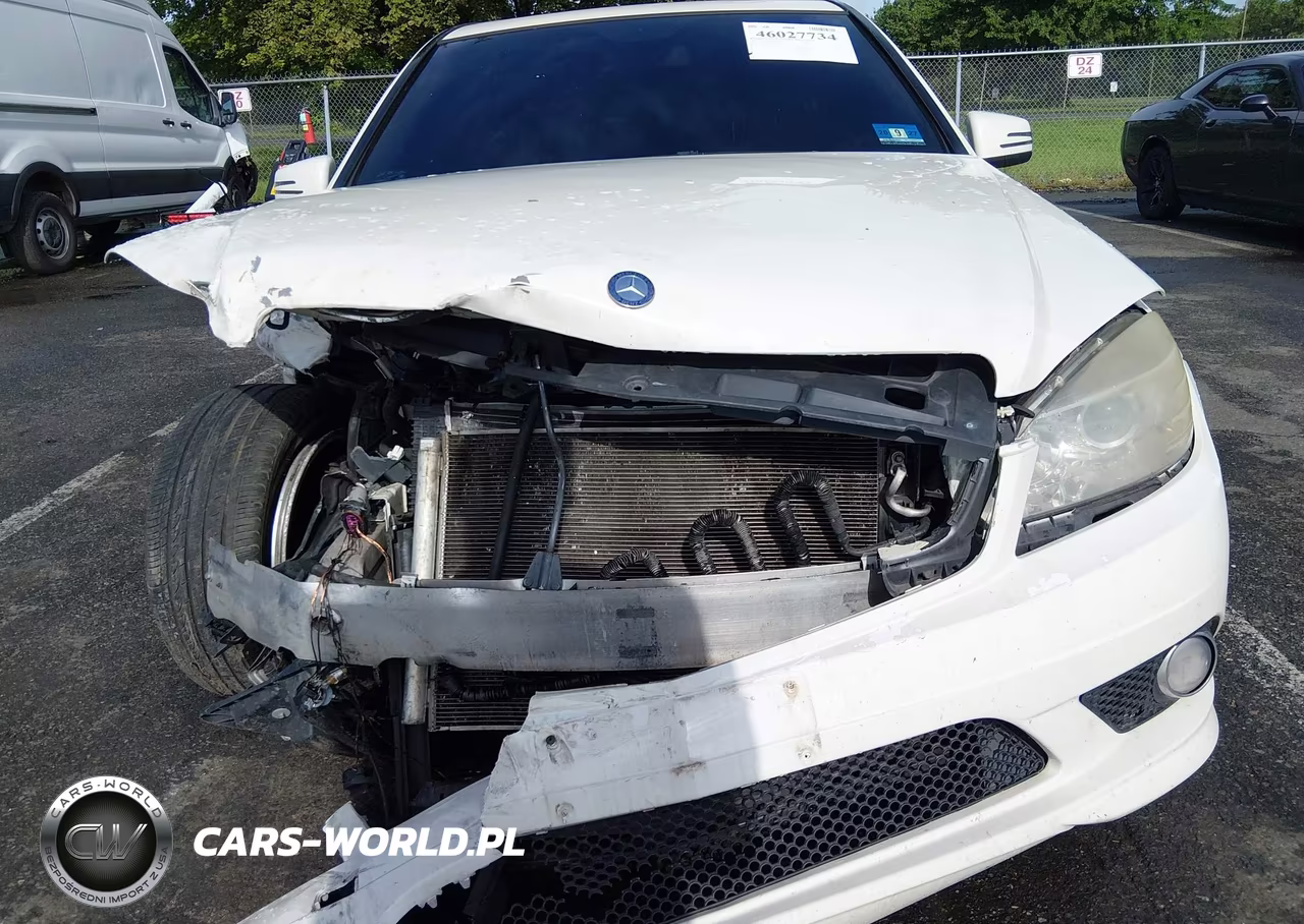 2010 Mercedes-Benz C 300 4Matic VIN:WDDGF8BB4AF433898 - 12