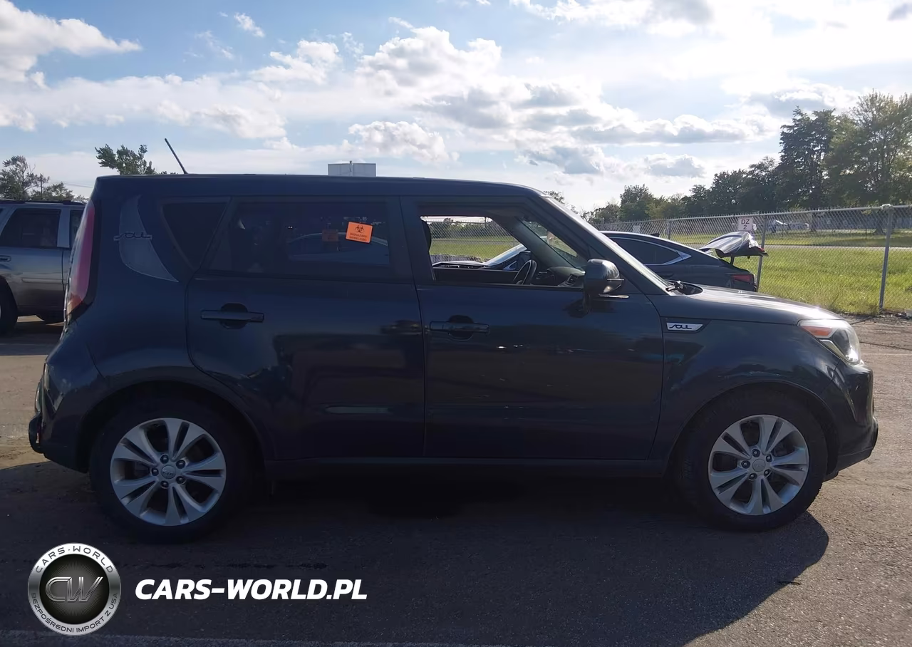2016 Kia Soul + VIN:KNDJP3A56G7365411 - 13