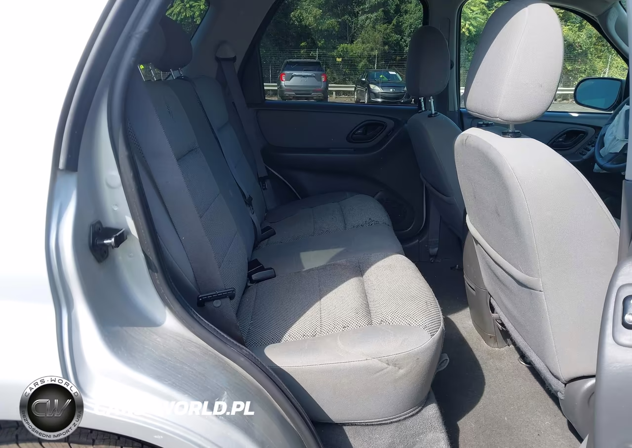2005 Ford Escape Xlt VIN:1FMYU93135KA34666 - 8