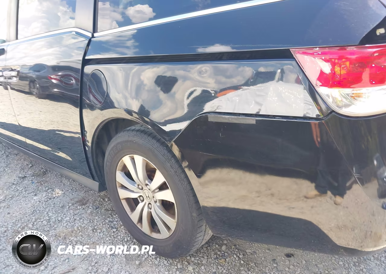 2015 Honda Odyssey Ex-L VIN:5FNRL5H67FB124104 - 20