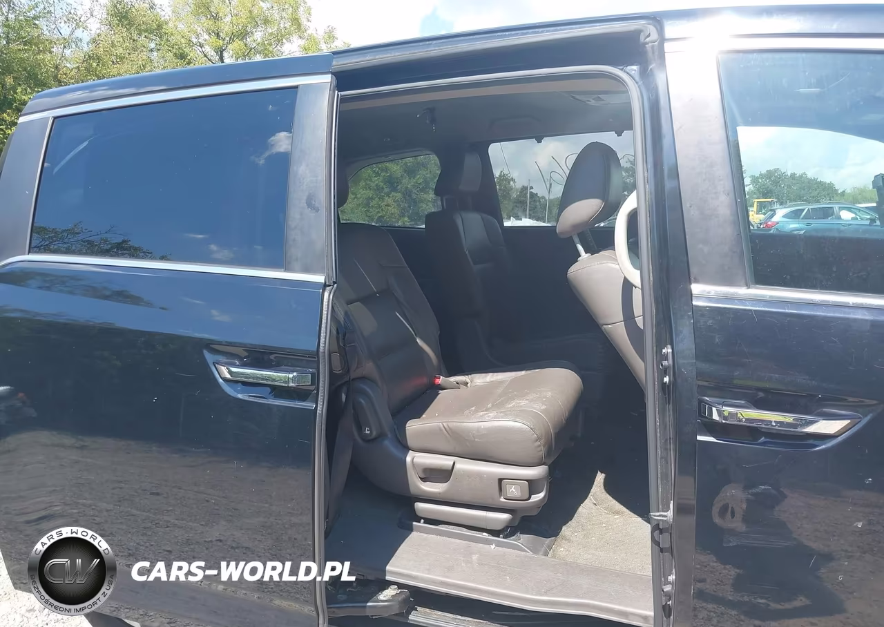 2015 Honda Odyssey Ex-L VIN:5FNRL5H67FB124104 - 8