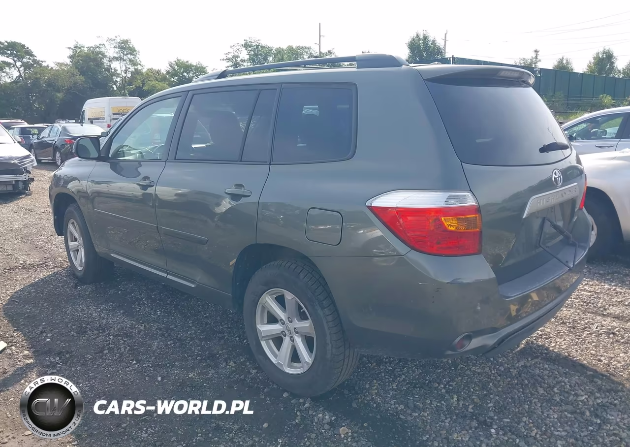 2010 Toyota Highlander Base V6 VIN:5TDBK3EH9AS040305 - 3