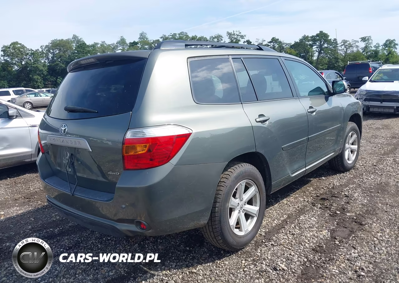 2010 Toyota Highlander Base V6 VIN:5TDBK3EH9AS040305 - 4