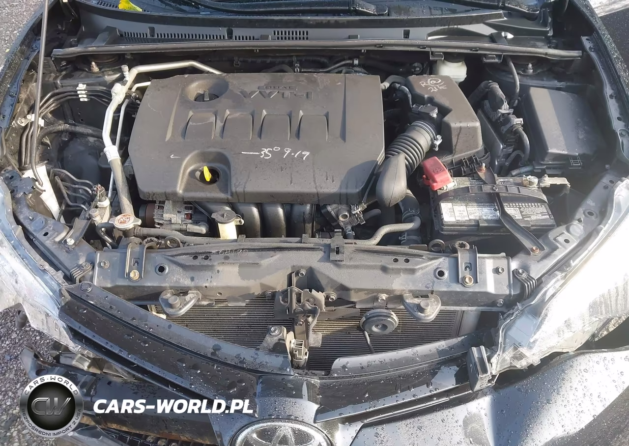 2017 Toyota Corolla Le VIN:2T1BURHE3HC837523 - 10