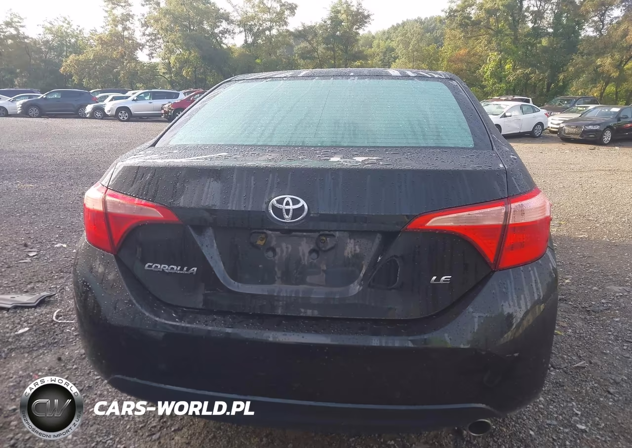 2017 Toyota Corolla Le VIN:2T1BURHE3HC837523 - 17