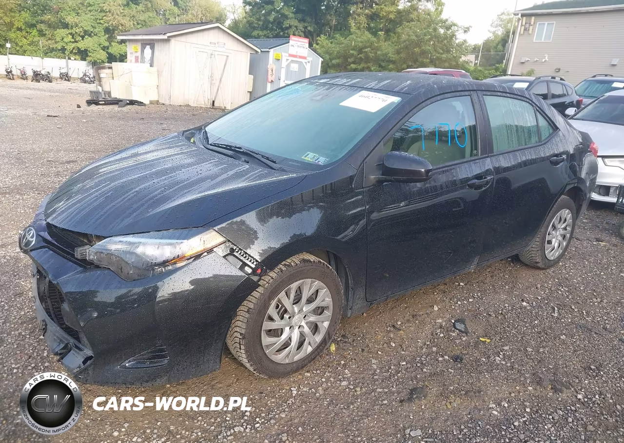 2017 Toyota Corolla Le VIN:2T1BURHE3HC837523 - 2