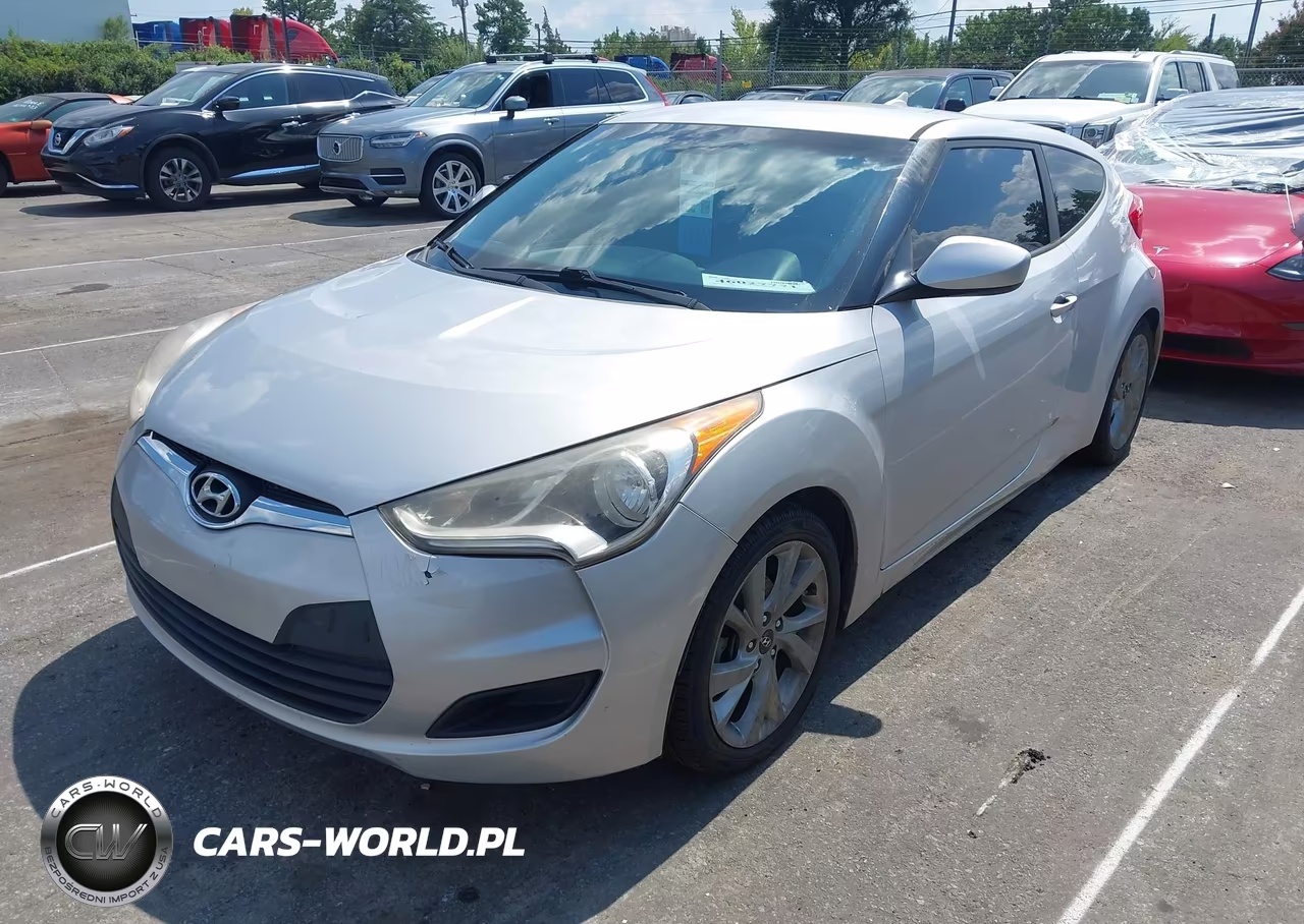 2016 Hyundai Veloster VIN:KMHTC6AD9GU274983 - 2