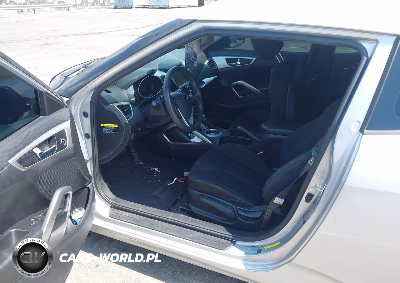 2016 Hyundai Veloster VIN:KMHTC6AD9GU274983 - 5