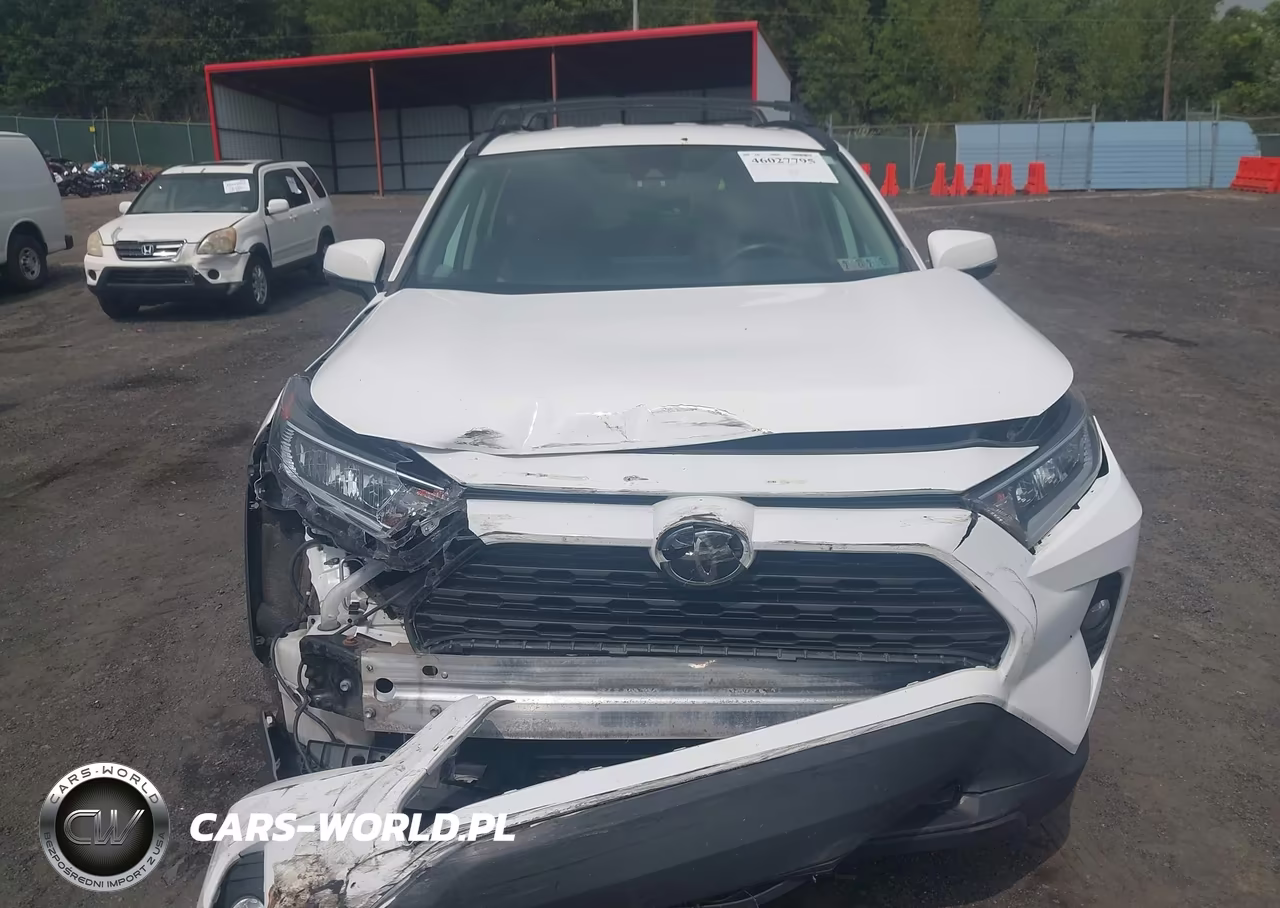 2021 Toyota Rav4 Xle VIN:2T3P1RFV0MW153109 - 12