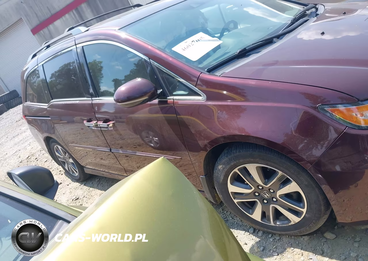 2015 Honda Odyssey Touring-Touring Elite VIN:5FNRL5H93FB108721 - 13