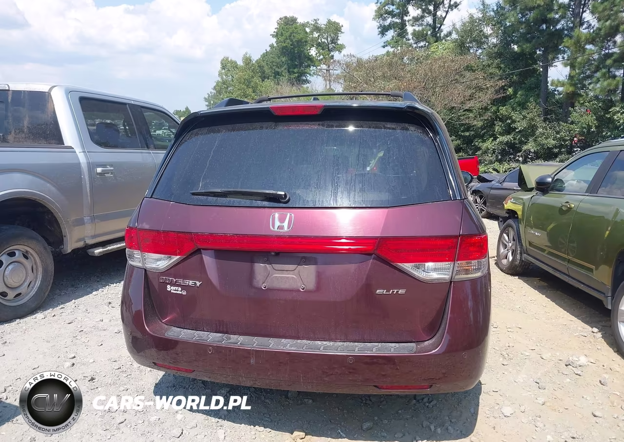 2015 Honda Odyssey Touring-Touring Elite VIN:5FNRL5H93FB108721 - 16