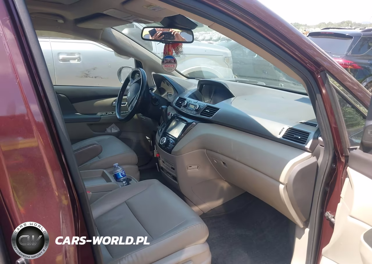 2015 Honda Odyssey Touring-Touring Elite VIN:5FNRL5H93FB108721 - 5