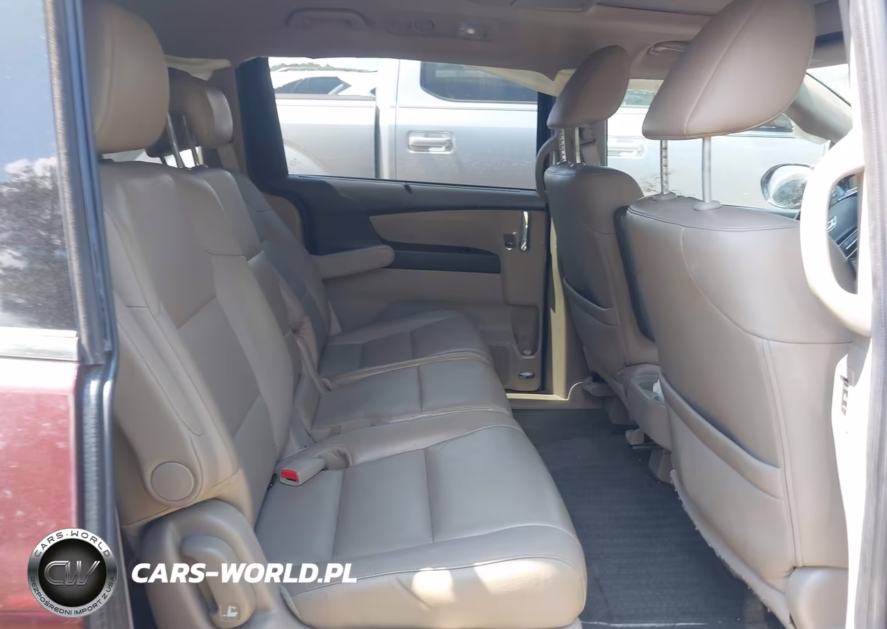 2015 Honda Odyssey Touring-Touring Elite VIN:5FNRL5H93FB108721 - 8