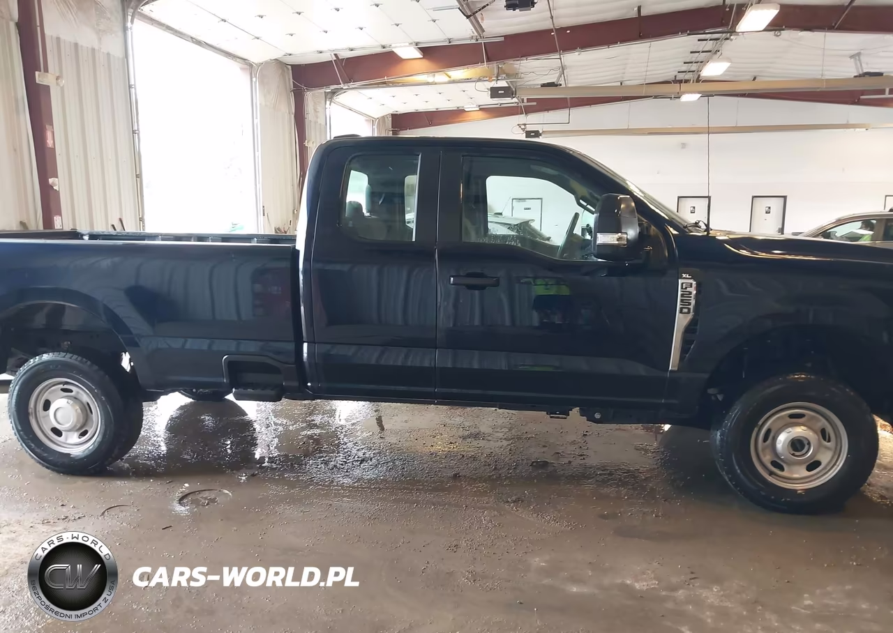 2023 Ford F-250 Xl VIN:1FT7X2BA5PED80025 - 13
