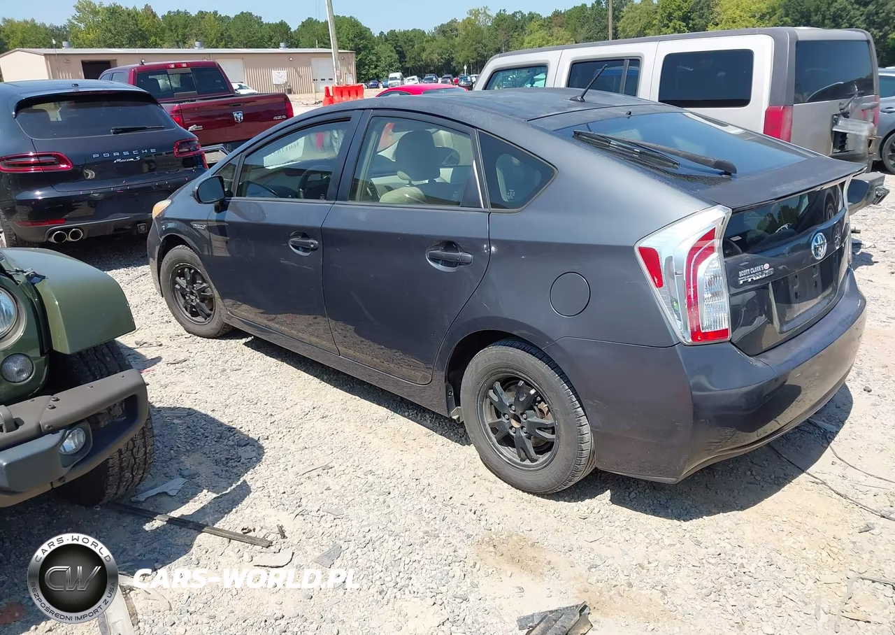 2012 Toyota Prius Two VIN:JTDKN3DU9C1545704 - 3