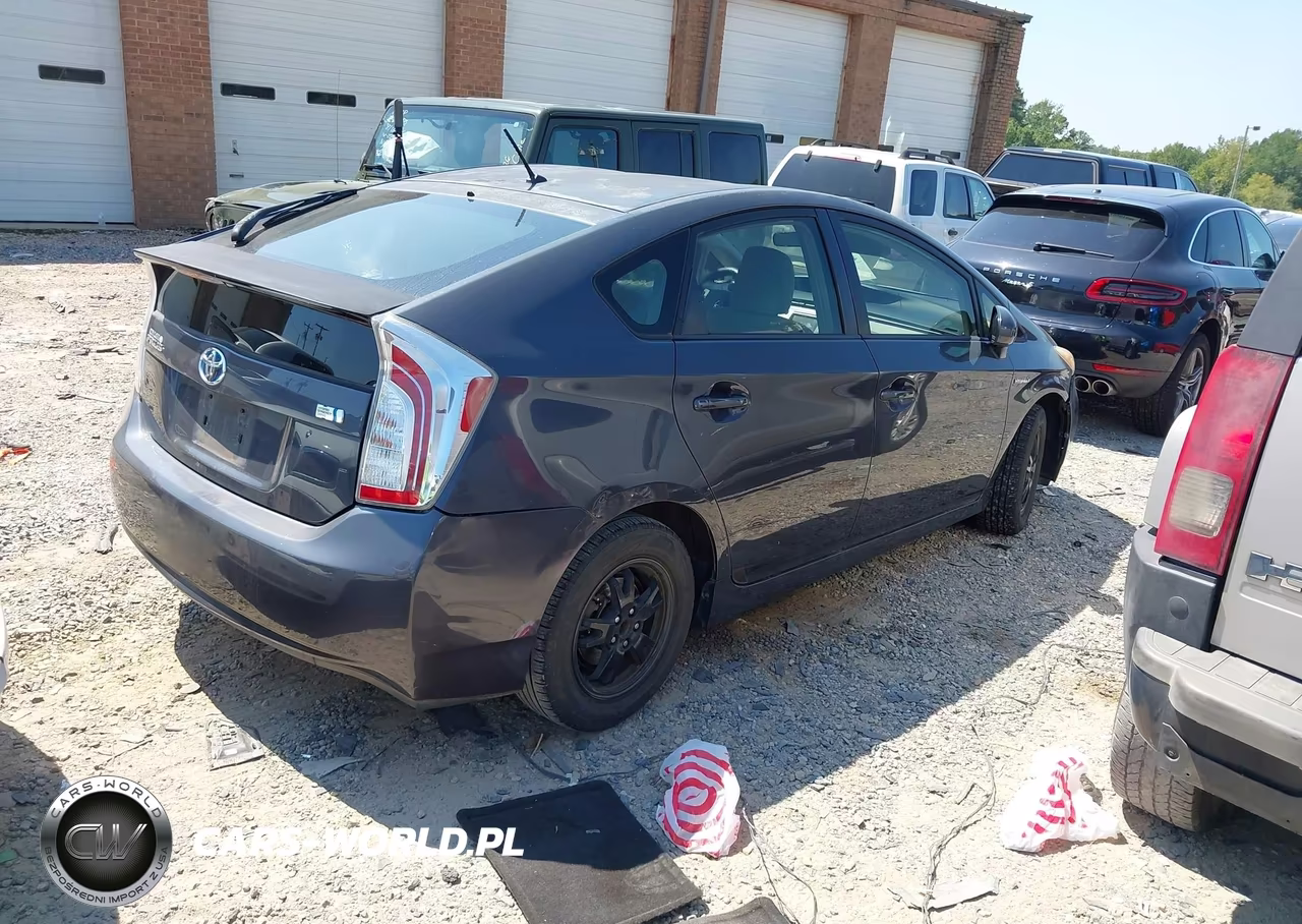 2012 Toyota Prius Two VIN:JTDKN3DU9C1545704 - 4