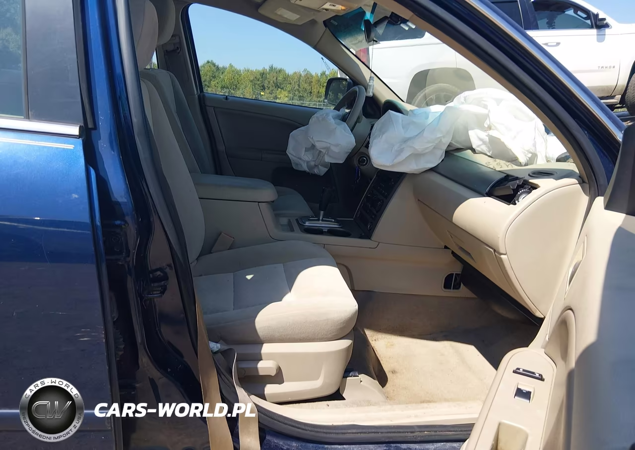 2005 Ford Five Hundred Se VIN:1FAFP26175G123302 - 5