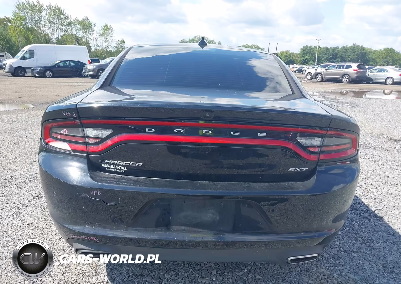2018 Dodge Charger Sxt Plus Rwd VIN:2C3CDXHG2JH143755 - 16
